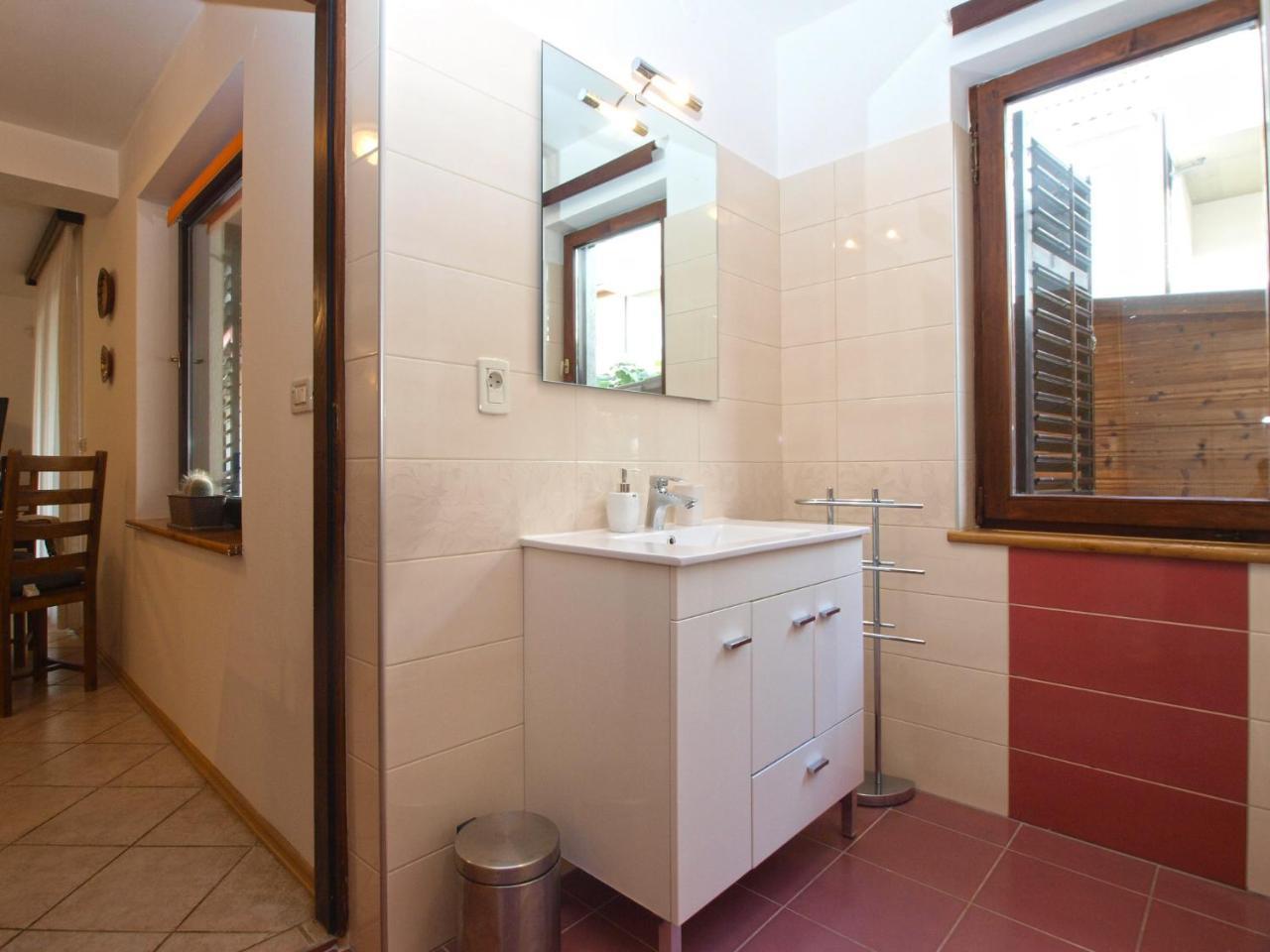 Apartments Ozren 311 Fazana Exterior photo